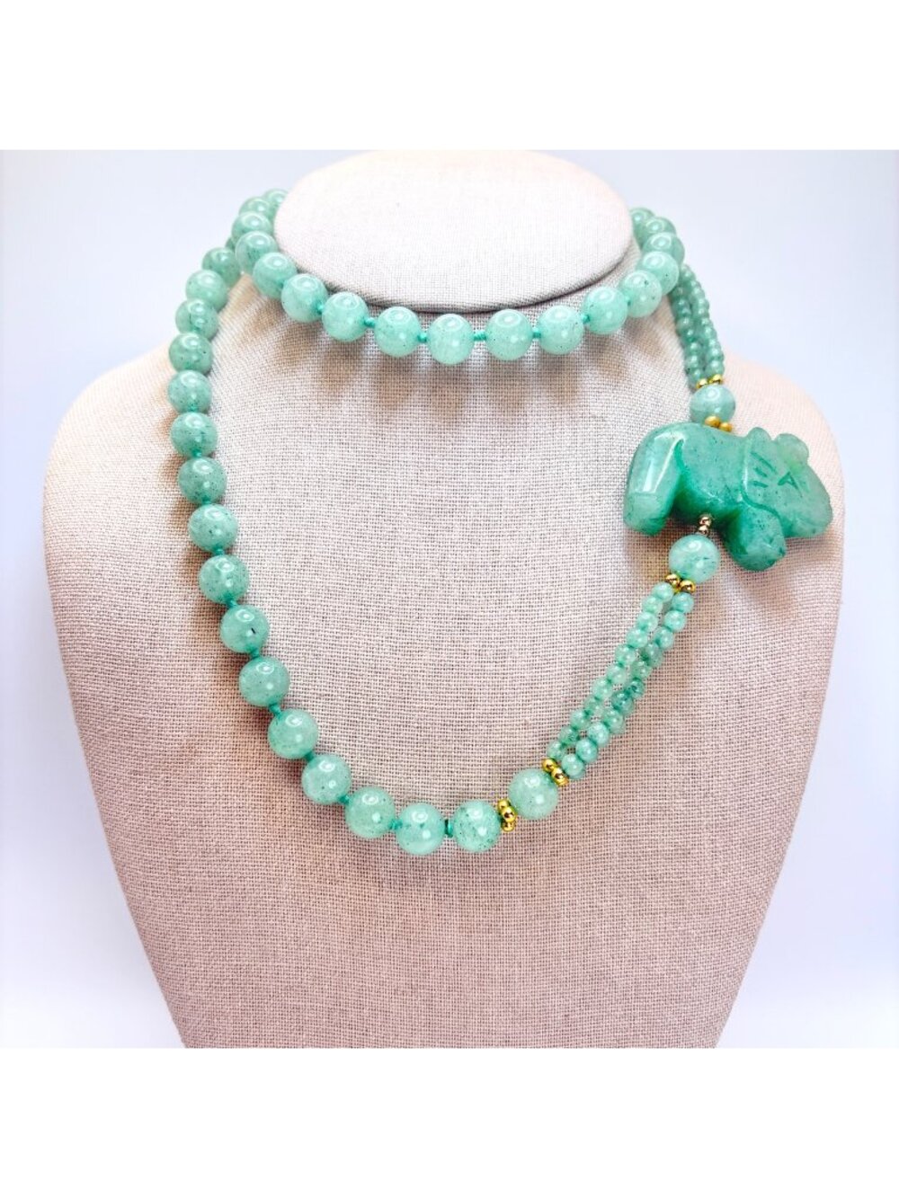 Green Aventurine & Gold Tone Vintage Bead Necklace 6mm Carved Elephant 31"L